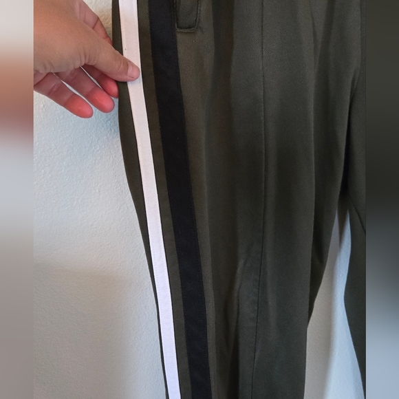 Hollister Olive Green Jogger Pants Size Large - Picture 4 of 8